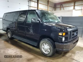 2013 Ford Econoline Passenger XL with VIN 1FBSS3BLXDDB03571, listed as a Copart auction lot 51635685 with 121,439 mi miles and Clean title. Bid and sale history available at DreamBid. Image 4.
