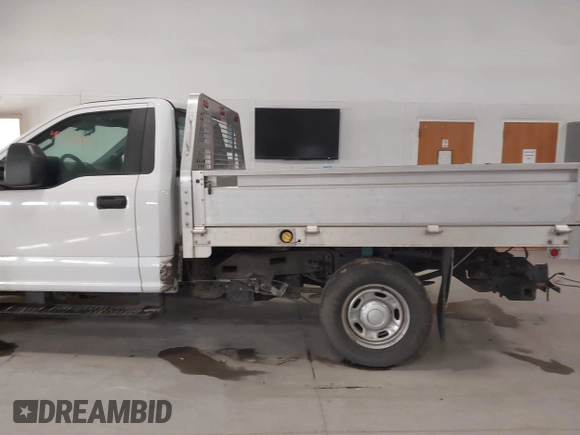 2018 Ford F-250 XL z VIN 1FDBF2A66JEC27005, wystawiony jako IAAI lot #41746952 z przebiegiem 66 769 mil mil oraz . Historia ofert i sprzedaży dostępna na DreamBid. Obrazek 14.