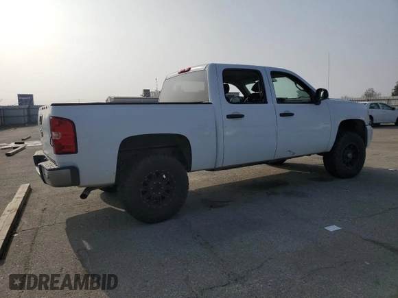 2009 Chevrolet Silverado 1500 LT with VIN 2GCEC23CX91141772, listed as a Copart auction lot 84092254 with 223,724 mi miles and Clean Title. Bid and sale history available at carsss.com. Image 3.