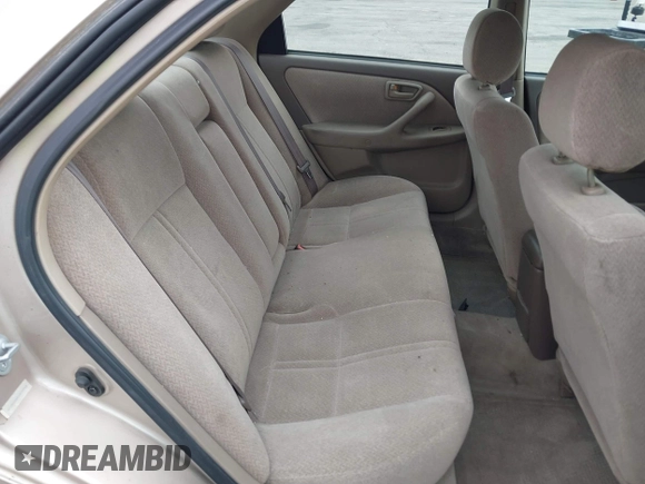 2001 Toyota Camry CE with VIN 4T1BG22K81U075758, listed as a IAAI auction lot 42024950 with 107,439 mi miles. Bid and sale history available at carsss.com. Image 8.