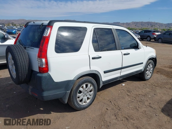 2005 Honda CR-V EX with VIN JHLRD78855C019859, listed as a IAAI auction lot 42150979 with 247,364 mi miles. Bid and sale history available at carsss.com. Image 4.