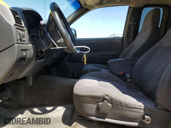 2005 Chevrolet Colorado LS ZQ8 z VIN 1GCCS196158282520, wystawiony jako Copart lot #55530115 z przebiegiem 137 407 mil mil oraz Szkoda całkowita • Salvage title. Historia ofert i sprzedaży dostępna na DreamBid. Obrazek 7.