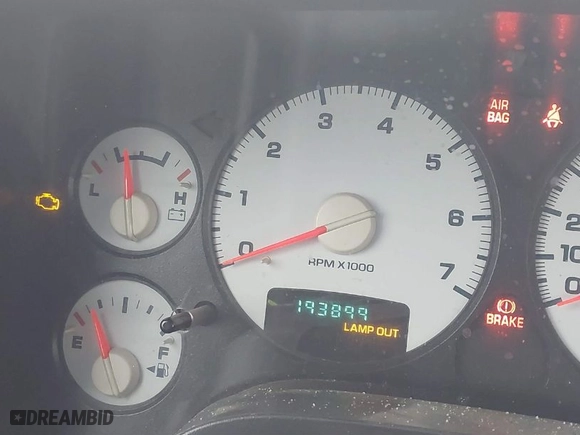 2005 Dodge Ram 1500 SLT with VIN 1D7HU16D95J602636, listed as a IAAI auction lot 41559749 with 193,899 mi miles. Bid and sale history available at carsss.com. Image 7.
