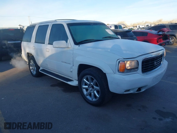 2000 Cadillac Escalade z VIN 1GYEK13R8YR146809, wystawiony jako IAAI lot #41753964 z przebiegiem 156 376 mil mil oraz . Historia ofert i sprzedaży dostępna na DreamBid. Obrazek 1.