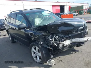 2006 Lexus RX 330 with VIN 2T2HA31U46C090833, listed as a IAAI auction lot 41884524 with 162,335 mi miles. Bid and sale history available at carsss.com. Image 1.