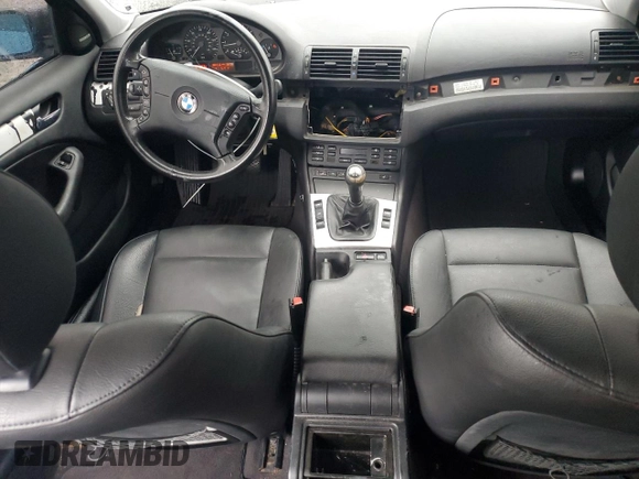 2005 BMW 3 Series 325xi with VIN WBAEU33455PF63005, listed as a Copart auction lot 60960985 with 188,733 mi miles and Salvage title. Bid and sale history available at DreamBid. Image 8.