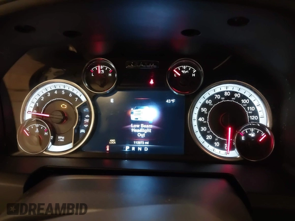 2013 Ram 1500 SLT z VIN 1C6RR7GT3DS560456, wystawiony jako IAAI lot #41745560 z przebiegiem 112 972 mil mil oraz . Historia ofert i sprzedaży dostępna na DreamBid. Obrazek 7.