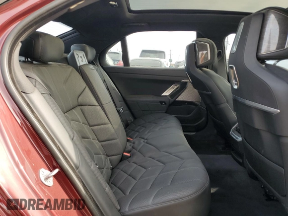2023 BMW 7 Series 760i xDrive with VIN WBA33EJ08PCL84213, listed as a Copart auction lot 62388195 with 4,984 mi miles and Clean title. Bid and sale history available at DreamBid. Image 10.