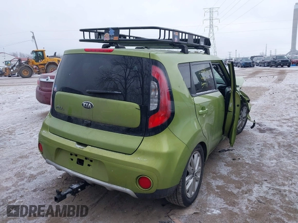 2018 Kia Soul + with VIN KNDJP3A53J7888330, listed as a IAAI auction lot 41400817 with 100,738 mi miles. Bid and sale history available at carsss.com. Image 4.