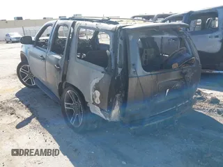 2008 Chevrolet Tahoe 3LT with VIN 1GNFK13088R241938, listed as a IAAI auction lot 41636648 with Not provided miles and . Bid and sale history available at DreamBid. Image 3.
