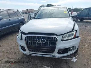 2017 Audi Q5 Premium Plus z VIN WA1L2AFP2HA033745, wystawiony jako IAAI lot #42277650 z przebiegiem 184 476 mil mil oraz . Historia ofert i sprzedaży dostępna na DreamBid. Obrazek 12.
