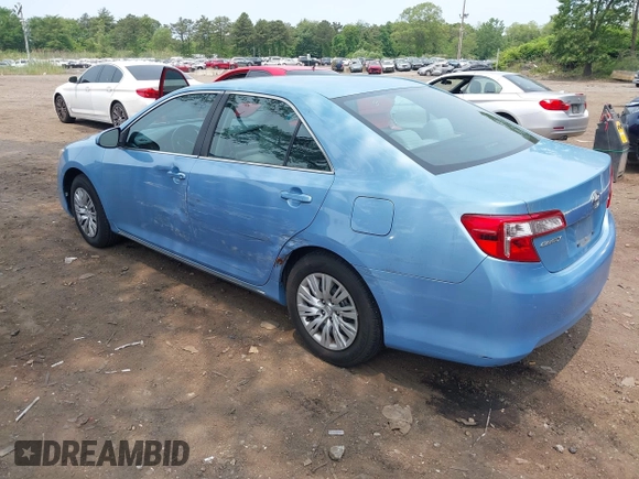 2012 Toyota Camry L z VIN 4T1BF1FK5CU597760, wystawiony jako IAAI lot #42424902 z przebiegiem 37 882 mil mil oraz . Historia ofert i sprzedaży dostępna na DreamBid. Obrazek 6.