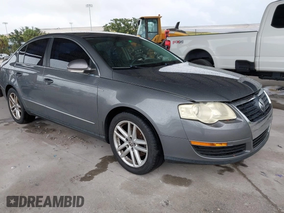 2008 Volkswagen Passat Komfort z VIN WVWJK73C18E227564, wystawiony jako IAAI lot #42251998 z przebiegiem 103 100 mil mil oraz . Historia ofert i sprzedaży dostępna na DreamBid. Obrazek 1.