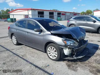 2017 Nissan Sentra SV with VIN 3N1AB7AP3HL642104, listed as a IAAI auction lot 41898136 with 83,495 mi miles. Bid and sale history available at carsss.com. Image 1.
