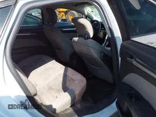 2014 Ford Fusion S with VIN 3FA6P0G7XER102749, listed as a IAAI auction lot 42035294 with 181,153 mi miles. Bid and sale history available at carsss.com. Image 8.