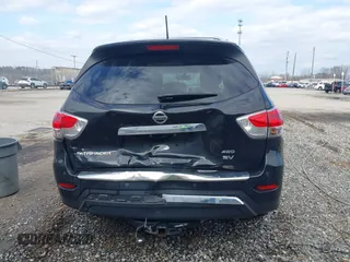 2015 Nissan Pathfinder Platinum with VIN 5N1AR2MM5FC709030, listed as a IAAI auction lot 41490975 with 121,875 mi miles and . Bid and sale history available at DreamBid. Image 16.