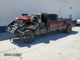 2015 Ford F-350 Lariat z VIN 1FT8W3DT2FEB87518, wystawiony jako Copart lot #54788085 z przebiegiem Nie podano mil oraz Szkoda całkowita • Salvage title. Historia ofert i sprzedaży dostępna na DreamBid. Obrazek 1.