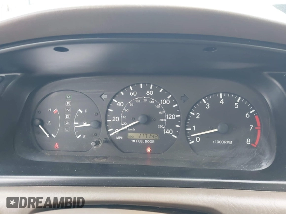 2001 Toyota Camry CE with VIN JT2BG22K110603452, listed as a IAAI auction lot 41731258 with 117,142 mi miles. Bid and sale history available at carsss.com. Image 7.