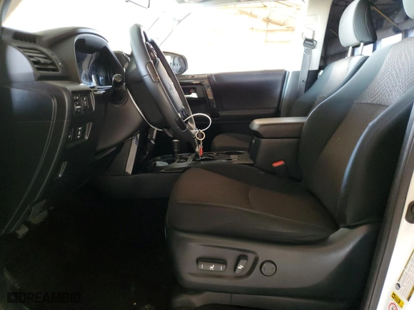 2019 Toyota 4Runner SR5 with VIN JTEBU5JR9K5670378, listed as a Copart auction lot 43550035 with 93,744 mi miles and Salvage Title. Bid and sale history available at carsss.com. Image 7.