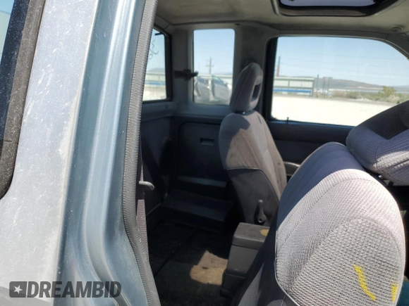 1993 Nissan Frontier SE with VIN 1N6HD16Y9PC430786, listed as a Copart auction lot 56333545 with 262,505 mi miles and Salvage title. Bid and sale history available at DreamBid. Image 10.