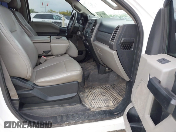 2018 Ford F-250 XL with VIN 1FT7W2B62JEB98479, listed as a IAAI auction lot 42062513 with 147,521 mi miles and . Bid and sale history available at DreamBid. Image 5.