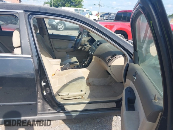 2006 Honda Accord LX with VIN 3HGCM56446G708122, listed as a IAAI auction lot 42751242 with 271,763 mi miles and . Bid and sale history available at DreamBid. Image 5.