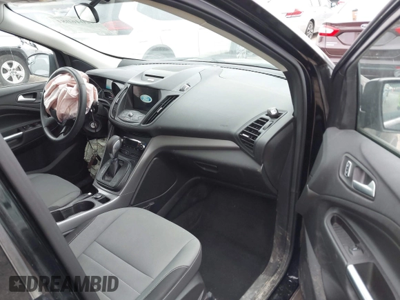 2016 Ford Escape SE with VIN 1FMCU9GX0GUC86844, listed as a IAAI auction lot 42046081 with 95,319 mi miles. Bid and sale history available at carsss.com. Image 5.