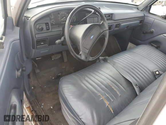 1992 Ford F-150 with VIN 2FTDF15Y5NCA31541, listed as a Copart auction lot 85058754 with 138,467 mi miles and Salvage Title. Bid and sale history available at carsss.com. Image 8.
