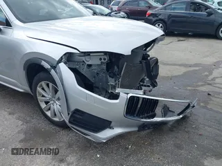 2018 Volvo XC90 Momentum с VIN YV4A22PK1J1190501, выставлен на аукционе IAAI как лот 41738167 с пробегом 146 933 миль миль и . История ставок и продаж доступна на DreamBid. Изображение 19.
