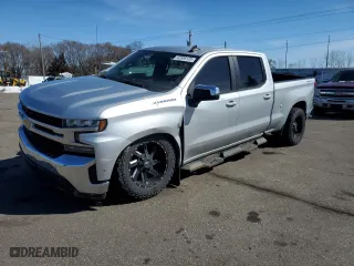 2019 Chevrolet Silverado 1500 LT with VIN 1GCUYDED8KZ361276, listed as a Copart auction lot 42586125 with 46,401 mi miles and Salvage Title. Bid and sale history available at carsss.com. Image 1.