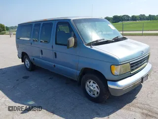 1993 Ford Econoline Cargo z VIN 1FMEE11H4PHA09244, wystawiony jako IAAI lot #42787575 z przebiegiem 182 785 mil mil oraz . Historia ofert i sprzedaży dostępna na DreamBid. Obrazek 1.