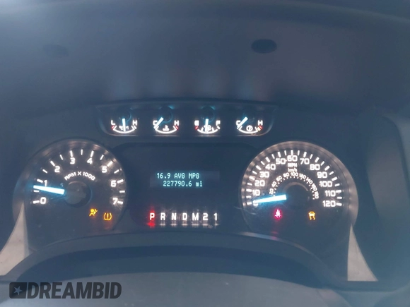 2012 Ford F-150 XL with VIN 1FTFX1EF4CKE35055, listed as a IAAI auction lot 42226098 with 227,790 mi miles and . Bid and sale history available at DreamBid. Image 7.