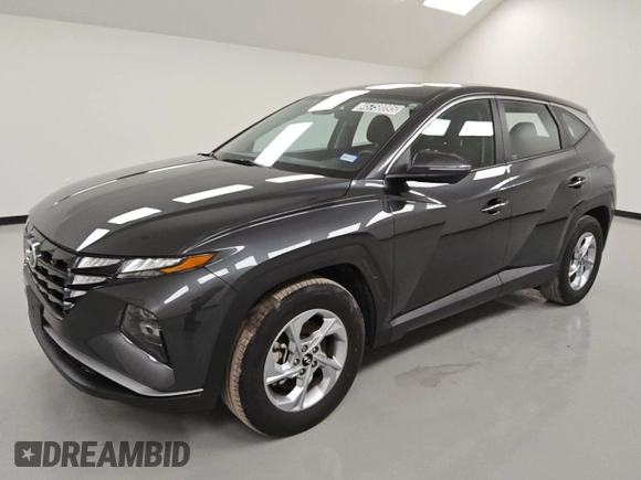 2022 Hyundai Tucson SE with VIN 5NMJA3AE1NH111631, listed as a Copart auction lot 45758095 with 43,426 mi miles and Clean Title. Bid and sale history available at carsss.com. Image 1.