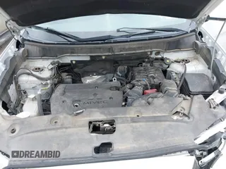 2018 Mitsubishi Outlander ES with VIN JA4AP3AU9JZ009760, listed as a IAAI auction lot 42198687 with 132,221 mi miles and . Bid and sale history available at DreamBid. Image 10.