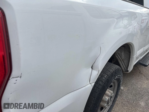 2017 Ford F-250 XL with VIN 1FT7W2A61HEC03778, listed as a IAAI auction lot 42783433 with 221,117 mi miles and . Bid and sale history available at DreamBid. Image 15.