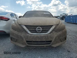 2017 Nissan Altima SV z VIN 1N4AL3AP7HC229462, wystawiony jako Copart lot #63472285 z przebiegiem Nie podano mil oraz Szkoda całkowita • Salvage title. Historia ofert i sprzedaży dostępna na DreamBid. Obrazek 5.
