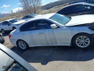 2013 Hyundai Genesis 3.8L with VIN KMHGC4DD4DU250393, listed as a IAAI auction lot 41854097 with 147,751 mi miles. Bid and sale history available at carsss.com. Image 14.