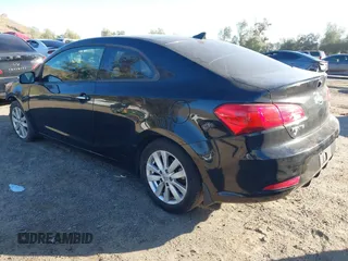2016 Kia Forte EX with VIN KNAFX6A80G5597822, listed as a IAAI auction lot 41630981 with 128,560 mi miles and . Bid and sale history available at DreamBid. Image 3.