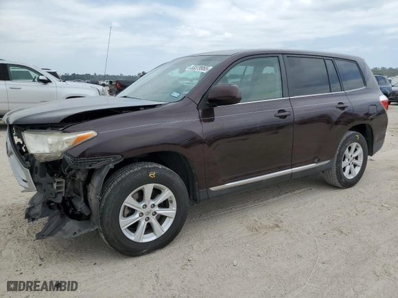 2011 Toyota Highlander with VIN 5TDZK3EH8BS045656, listed as a Copart auction lot 53379955 with 156,890 mi miles and Salvage Title. Bid and sale history available at carsss.com. Image 1.