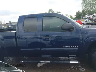 2012 Chevrolet Silverado 1500 LT with VIN 1GCRKSE74CZ140331, listed as a IAAI auction lot 42137509 with 203,114 mi miles and . Bid and sale history available at DreamBid. Image 14.