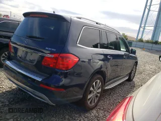 2015 Mercedes-Benz GL-Class GL 350 BlueTEC with VIN 4JGDF2EE0FA600743, listed as a Copart auction lot 66286963 with 189,062 mi miles. Bid and sale history available at carsss.com. Image 3.