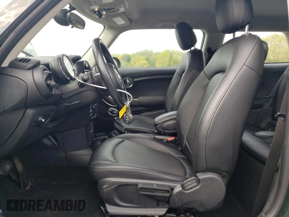 2018 MINI Hardtop Cooper with VIN WMWXP5C50J3C65340, listed as a Copart auction lot 54644785 with 65,165 mi miles and Salvage title. Bid and sale history available at DreamBid. Image 7.