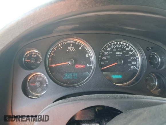 2009 Chevrolet Suburban LS z VIN 1GNFC16J99R225928, wystawiony jako Copart lot #54547305 z przebiegiem 203 556 mil mil oraz Szkoda całkowita • Salvage title. Historia ofert i sprzedaży dostępna na DreamBid. Obrazek 9.