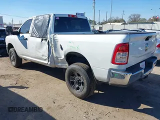 2024 Ram 2500 Tradesman с VIN 3C6UR5CJ7RG264311, выставлен на аукционе IAAI как лот 41761181 с пробегом 8 043 миль миль и . История ставок и продаж доступна на DreamBid. Изображение 3.