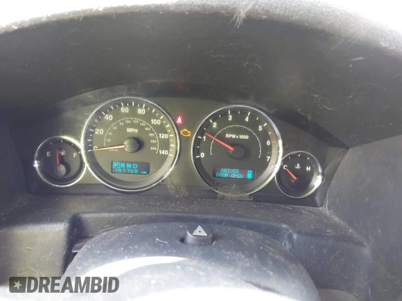 2007 Jeep Commander Sport z VIN 1J8HG48K67C686008, wystawiony jako IAAI lot #42251831 z przebiegiem 197 759 mil mil oraz . Historia ofert i sprzedaży dostępna na DreamBid. Obrazek 7.