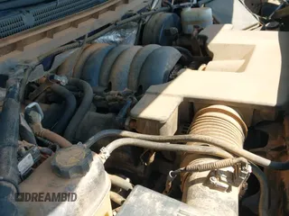 2017 Chevrolet Silverado 1500 LT with VIN 3GCUKREC8HG144700, listed as a IAAI auction lot 42674372 with 175,076 mi miles and . Bid and sale history available at DreamBid. Image 19.