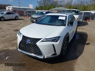 2021 Lexus UX 250h z VIN JTHP9JBH0M2039502, wystawiony jako IAAI lot #41868672 z przebiegiem 17 496 mil mil oraz . Historia ofert i sprzedaży dostępna na DreamBid. Obrazek 17.