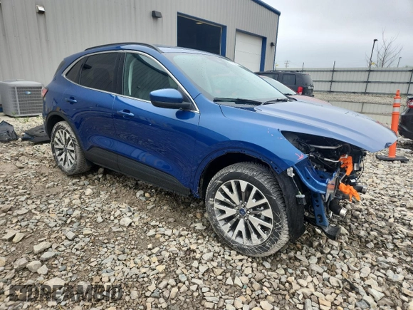 2022 Ford Escape Titanium with VIN 1FMCU9J97NUB05438, listed as a Copart auction lot 62132125 with 35,385 mi miles and Salvage title. Bid and sale history available at DreamBid. Image 4.