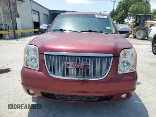 2011 GMC Yukon SLT with VIN 1GKS1CE07BR209738, listed as a Copart auction lot 68850304 with 229,148 mi miles and Clean Title. Bid and sale history available at carsss.com. Image 5.