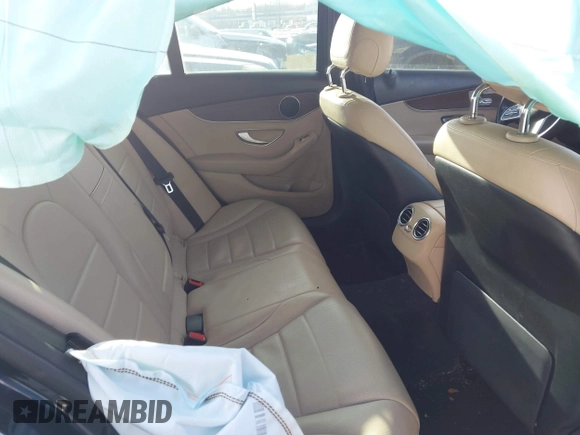 2019 Mercedes-Benz C 300 with VIN 55SWF8EB1KU319315, listed as a IAAI auction lot 41280828 with 81,845 mi miles and . Bid and sale history available at carsss.com. Image 8.